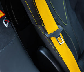 McLaren Seat Belts